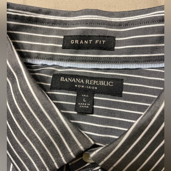 Banana Republic Grant Fit Non-Iron - Picture 3 of 5